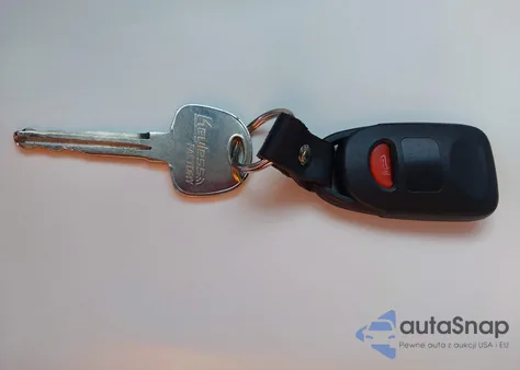 2019 Hyundai Elantra Sel z USA, uszkodzony, nr VIN KMHD84LF7KU767045